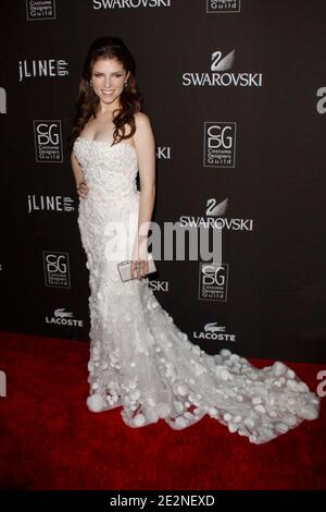 Anna Kendrick kommt am 25. Februar 2010 bei den 12. Annual Costume Designers Guild Awards im Beverly Hilton Hotel in Los Angeles, CA, USA an. Foto von Tony DiMaio/ABACAPRESS.COM (im Bild: Anna Kendrick) Stockfoto