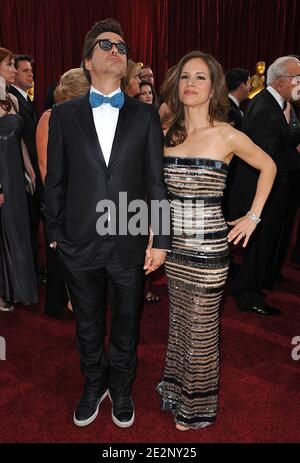 Robert Downey Jr. und Susan Downey kommen bei der 82. Academy Awards Zeremonie, die am 07. Spiel 2010 im Kodak Theater in Los Angeles, CA, USA, stattfand. Foto von Lionel Hahn/ABACAPRESS.COM (im Bild: Robert Downey Jr., Susan Downey) Stockfoto