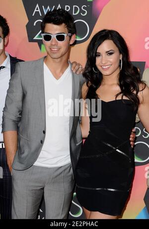 Joe Jonas und Demi Lovato nehmen an den 23. Annual Kids' Choice Awards von Nickelodeon im Pauley Pavilion der UCLA Teil. Los Angeles, 27. März 2010. (Im Bild: Demi Lovato, Joe Jonas). Foto von Lionel Hahn/ABACAPRESS.COM Stockfoto