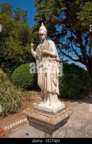 Statue von Minerva im Garten der Villa dei Mulini, Residenz von Napoleon Bonaparte, Portoferraio, Toskana, Italien Stockfoto