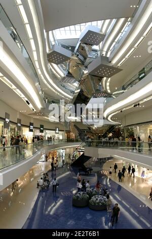 Hong Kong - Festival Walk Einkaufszentrum in Kowloon Tong Stockfoto