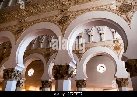 Santa Maria la Blanca in Toledo, Spanien. Stockfoto