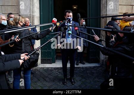 Rom, Italien. Januar 2021. Der Sekretär der Lega Right Partei Matteo Salvini während einer Pressekonferenz außerhalb des Senats. Rom (Italien), 14. Januar 2021 Foto Samantha Zucchi/Insidefoto Kredit: Insidefoto srl/Alamy Live News Stockfoto