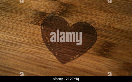 Herz Gesundheit und Liebe Symbol Stempel auf Holzkiste gedruckt. Romantisches, Herz, Feier Botschaft Konzept. Stockfoto