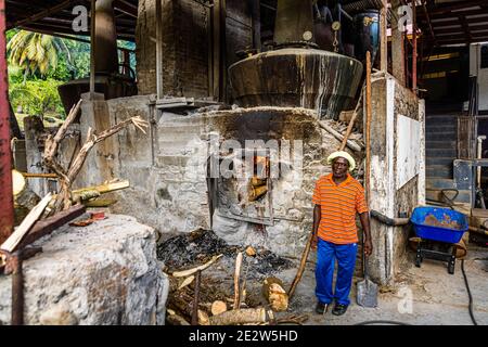 Antoine Flüsse Rum Distillery, Saint Patrick, Grenada Stockfoto