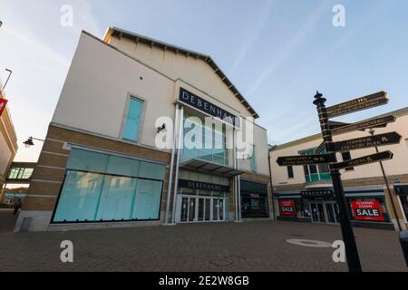 Weymouth, Dorset, Großbritannien. Januar 2021. Allgemeine Ansicht des Debenhams Kaufhauses in Weymouth in Dorset, das nicht wieder geöffnet wird, wenn die Sperre endet. Bild: Graham Hunt/Alamy Live News Stockfoto