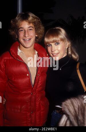 Barbara Eden und ihr Sohn Matthew Ansara 1979 Credit: Ralph Dominguez/MediaPunch Stockfoto