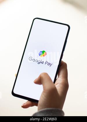 Assam, indien - Januar 15, 2020 : Gpay-Logo auf Telefon-Bildschirm Stock Bild. Stockfoto