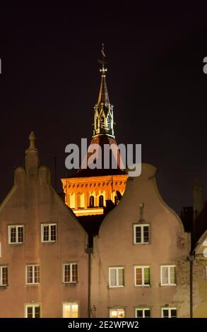 Stare Miasto Platz und Kathedrale Basilika St. James Apostel in Olsztyn. Polen Stockfoto