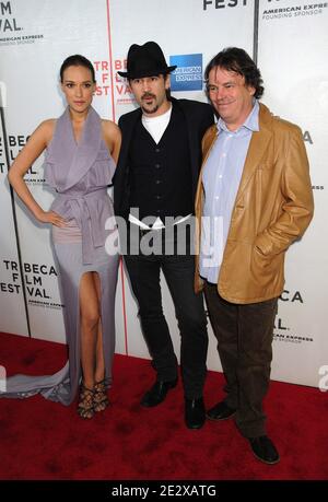 L-R: Alicja Bachleda, Colin Farrell, Neil Jordan nehmen an der Ondine-Premiere während des Tribeca Film Festivals 2010 Teil, das am 28. April 2010 im Tribeca Performing Arts Center in New York City, NY, USA, stattfand. Foto von Graylock/ABACAPRESS.COM Stockfoto