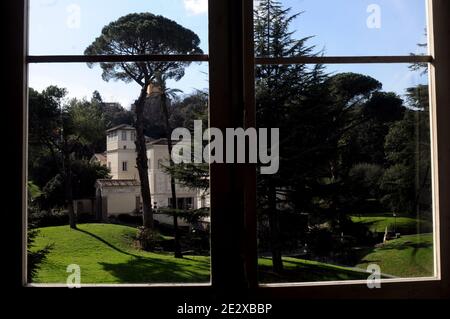 Ein Besuch im Herzen des Vatikans, des kleinsten Staates der Welt. Die casina von Pio IV oder Villa Pia seit 1565, in den Vatikanischen Gärten, Vatikanstadt, Italien, am 2010. Februar. Das Casina Pio IV. Ist eine Patriziervilla in der Vatikanstadt, in der sich heute die Päpstliche Akademie der Wissenschaften, die Päpstliche Akademie der Sozialwissenschaften und die Päpstliche Akademie des Hl. Thomas von Aquin befinden. Foto von Eric Vandeville/ABACAPRESS.COM Stockfoto