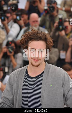 Aaron Johnson nimmt am 14. Mai 2010 an der Fotoschau "Chatroom" während der 63. Filmfestspiele von Cannes in Cannes, Frankreich, Teil. Foto von Hahn-Nebinger-Orban/ABACAPRESS.COM Stockfoto