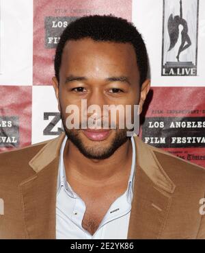 John Legend bei Waiting for Superman Screening, während des Los Angeles Film Festivals (LAFF) im Regal Cinemas LA Live Stadium 14, in Los Angeles, CA, USA, am 21. Juni 2010. Foto von Adam Orchon/ABACAPRESS.COM (im Bild: John Legend) Stockfoto