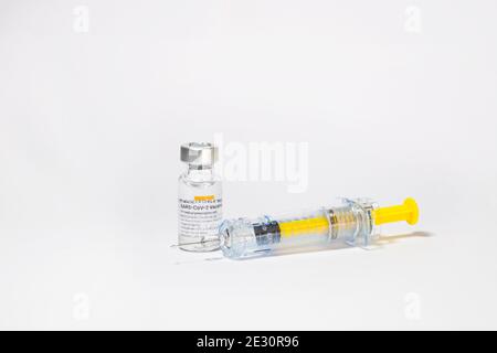 Antalya, TÜRKEI - 16. Januar 2020. Der von SINOVAC hergestellte Coronavirus-Impfstoff Covid-19 Stockfoto