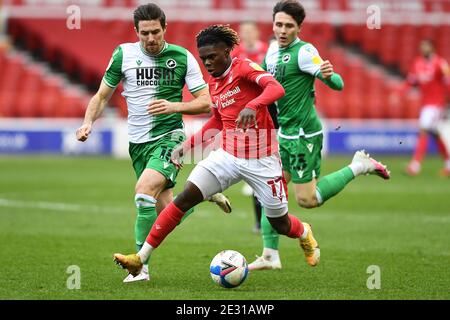 NOTTINGHAM, ENGLAND. JAN 16TH Alex Mighten von (17) Nottingham Forest in Aktion während des Sky Bet Championship Matches zwischen Nottingham Forest und Millwall am City Ground, Nottingham am Samstag, 16. Januar 2021. (Kredit: Jon Hobley - MI News) Kredit: MI Nachrichten & Sport /Alamy Live Nachrichten Stockfoto