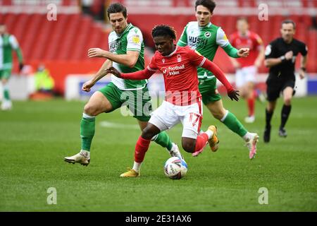 NOTTINGHAM, ENGLAND. JAN 16TH Alex Mighten von (17) Nottingham Forest in Aktion während des Sky Bet Championship Matches zwischen Nottingham Forest und Millwall am City Ground, Nottingham am Samstag, 16. Januar 2021. (Kredit: Jon Hobley - MI News) Kredit: MI Nachrichten & Sport /Alamy Live Nachrichten Stockfoto