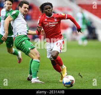 NOTTINGHAM, ENGLAND. JAN 16TH Alex Mighten von (17) Nottingham Forest in Aktion während des Sky Bet Championship Matches zwischen Nottingham Forest und Millwall am City Ground, Nottingham am Samstag, 16. Januar 2021. (Kredit: Jon Hobley - MI News) Kredit: MI Nachrichten & Sport /Alamy Live Nachrichten Stockfoto