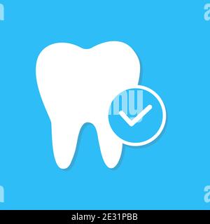 Saubere Zähne isoliert auf blauem Hintergrund. Vektorgrafik. Logo. Stock Vektor