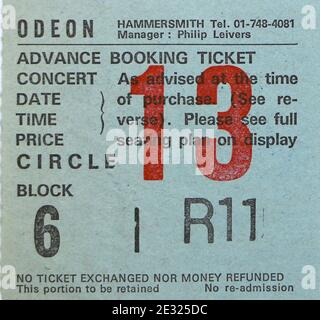 Konzerte für die Menschen von Kampuchea Ticket für den 28. Dezember 1979 im Hammersmith Odeon London England UK The Pretenders The Specials The Who Stockfoto
