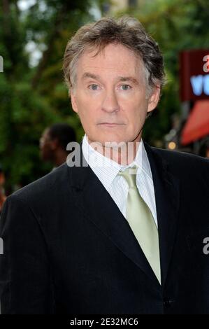 Kevin Kline kommt zur Premiere von "The Extra man" im Village East Cinema in New York City, NY, USA am 19. Juli 2010. Foto von Mehdi Taamallah/ABACAPRESS.COM Stockfoto