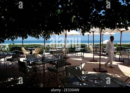 Das Restaurant Ocean vor dem Strand Sidi Kacem, Tanger, Marokko, Juli 2010. Foto von Stephane Lemouton/ABACAPRESS.COM Stockfoto