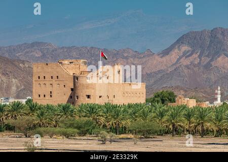 Naher Osten, Arabische Halbinsel, Oman, Ad Dakhiliyah, Bahla. Schloss Jabreen in Bahla, Oman. Stockfoto