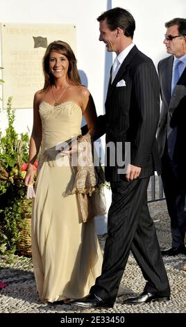 Prinz Joachim von Dänemark und Prinzessin Marie von Dänemark bei der Hochzeit von Prinz Nikolaos von Griechenland und Tatiana Blatnik in der orthodoxen Kirche von Ayios Nikolaos (St. Nikolaos) auf der Insel Spetses, Griechenland am 25. August 2010. Foto von Christophe Guibbaud/ABACAPRESS.COM Stockfoto