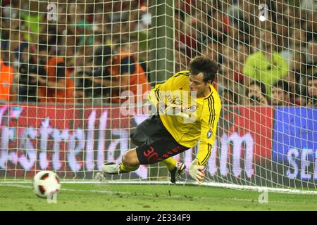 Barcelona's Flavio Roma während des 45. Joan Gamper Trophy Fußballspiels, FC Barcelona gegen AC Mailand im Camp Nou in Barcelona, Spanien, am 25. August 2010. Foto von Manuel Blondau/ABACAPRESS.COM Stockfoto