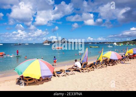 Blick auf den Strand, Reduit Beach, Rodney Bay, Gros Islet, St. Lucia, Kleine Antillen, Karibik Stockfoto