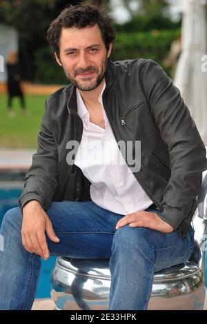 Filippo Timi nimmt an einer Porträtsitzung im Excelsior Hotel im lido Teil, während der 67. Filmfestspiele von Venedig am 7. September 2010 im Palazzo del Casino in Venedig, Italien. Foto von Nicolas Genin/ABACAPRESS.COM Stockfoto
