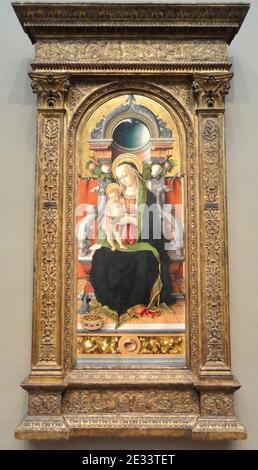 Madonna mit Kind thront mit Spender, Carlo Crivelli, 1470, Tempera auf Tafel, Ansicht 1 Stockfoto