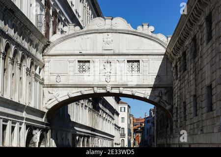 Seufzerbrücke, Ponte dei Sospiri in Venedig, Italien Stockfoto