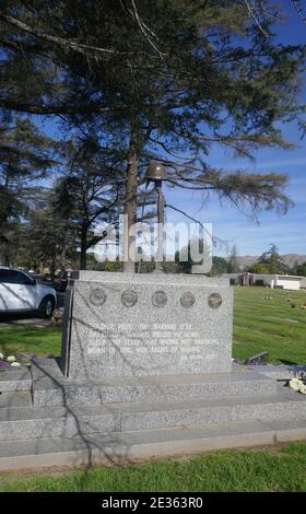 North Hollywood, California, USA 15. Januar 2021 EINE allgemeine Ansicht des Atmosphärendenkmals für Soldaten des Valhalla Memorial Park Friedhofs am 15. Januar 2021 in North Hollywood, Kalifornien, USA. Foto von Barry King/Alamy Stockfoto Stockfoto