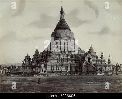 Maha Lawka Maya Zain Pagode (Mandalay, Burma 1870-80), Foto von Philip Adolphe Klier. Stockfoto