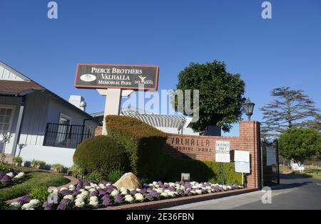 North Hollywood, California, USA 15. Januar 2021 EIN allgemeiner Blick auf die Atmosphäre des Valhalla Memorial Park Cemetery am 15. Januar 2021 in North Hollywood, Kalifornien, USA. Foto von Barry King/Alamy Stockfoto Stockfoto