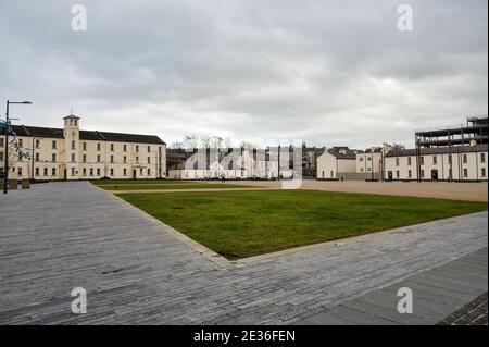 Derry, Nordirland - 16. Januar 2020: Ebrington Square Parade Ground Stockfoto