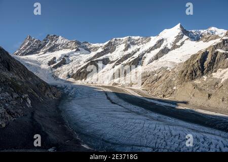 Hochalpine Landschaft, Gletscherzunge, Gletscher Unteres Eismeer, Finsteraarhorn, Agasszishorn, Grosses Fiescherhorn, Berner Oberland, Schweiz Stockfoto