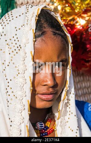 Toubou junge Frau, Portrait, Tribal Festival Place de la Nation, N'Djamena, Tschad Stockfoto