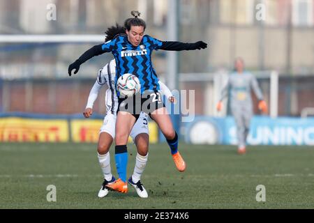 Mailand, Italien. Januar 2021. Mailand, Italien, Suning Youth Development Centre in Memory of Giacinto Facchetti, 17. Januar 2021, Stefania Tarenzi (FC Internazionale) während des FC Internazionale gegen Juventus Women - Italienischer Fußball Serie A Frauenspiel Credit: Francesco Scaccianoce/LPS/ZUMA Wire/Alamy Live News Stockfoto