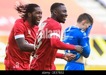 Der Antwerpener Martin Hongla feiert nach einem Treffer bei einem Fußballspiel zwischen KAA Gent und Royal Antwerp FC RAFC, Sonntag, 17. Januar 2021 in Gent, ON Stockfoto