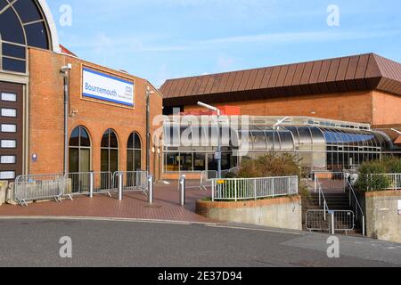 Bournemouth, Dorset, Großbritannien. Januar 2021. Allgemeine Ansicht des neuen Covid-19 NHS Impfzentrums, das morgen eröffnet wird, 18/01/21 im Bournemouth International Centre in Bournemouth in Dorset. Bild: Graham Hunt/Alamy Live News Stockfoto