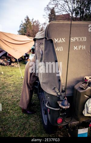 Szenen aus dem 2. Weltkrieg während eines Tages der offenen Tür im Bicester Heritage Stockfoto