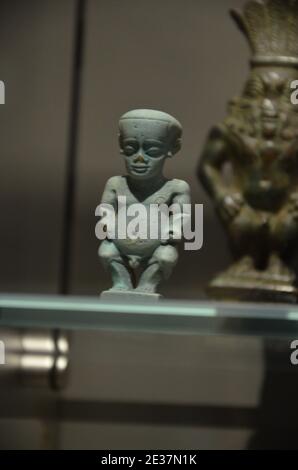 Ausstellung von Mumien, Artefakten und ägyptischen Funden im Ägyptischen Museum von Turin Stockfoto