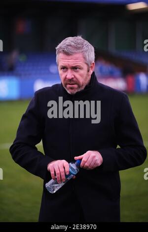 Liverpool, Großbritannien. Januar 2021. Willie Kirk (Everton Manager) verlässt das Spielfeld nach dem FA Women's Super League Spiel zwischen Everton und Bristol City im Walton Hall Park in Liverpool, England. Kredit: SPP Sport Presse Foto. /Alamy Live Nachrichten Stockfoto