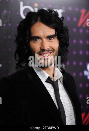 Russell Brand nimmt am 04. Dezember 2010 am 1. Jährlichen Power of Comedy Event im Club Nokia in Los Angeles, CA, USA, Teil. Foto von Lionel Hahn/ABACAPRESS.COM Stockfoto