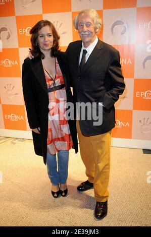 Delphine Gleize und Jean Rochefort beim 17. Jährlichen Epona Festival in Cabourg, Frankreich am 16. Oktober 2010. Foto von Nicolas Briquet/ABACAPRESS.COM Stockfoto