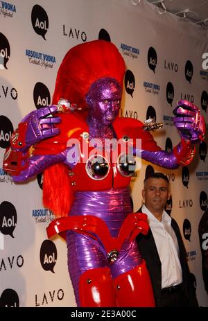 Heidi Klum tritt auf ihrer Halloween Party 2010 auf, die am 31. Oktober 2010 in Lavo in New York City, NY, USA, stattfand. Foto von Pantaleo-Taamallah/ABACAPRESS.COM Stockfoto