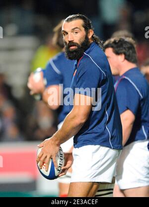 Frankreichs Sebastien Chabal während des Internationalen Freundlichen Rugby-Spiels, Frankreich gegen Argentinien im La Mosson Stadion in Montpellier, Frankreich am 20. November 2010. Frankreich gewann 15:9. Foto von Alain Grosclaude/ABACAPRESS.COM Stockfoto