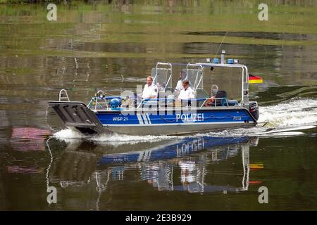 Bundespolizei an der Elbgrenze Stockfoto