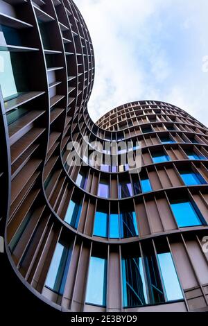 Axel Towers - fünf kreisförmige Türme befinden sich in der Nähe des Hauptbahnhofs gegenüber dem Tivoli-Garten ohne rechten Winkel in Kopenhagen. Stockfoto